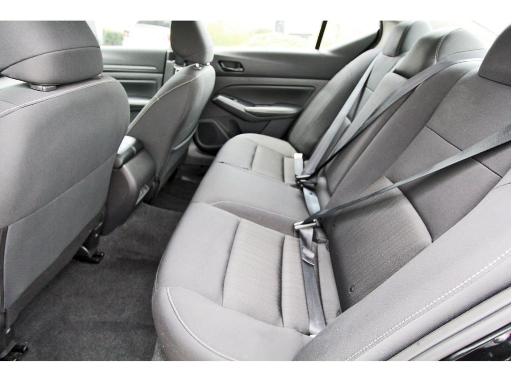 2025 Nissan Altima 2.5 SV Black at South Houston Nissan