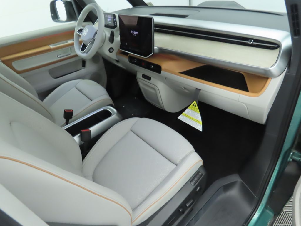 Thumbnail: 2025 Volkswagen ID.Buzz - 18