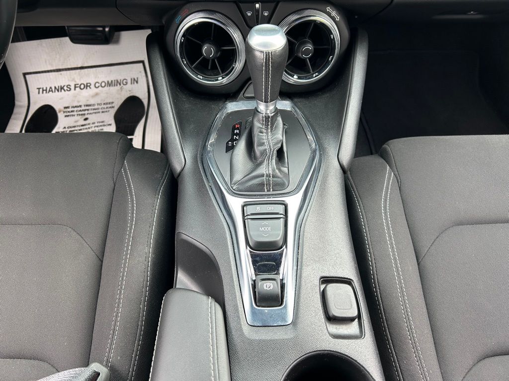 Thumbnail: 2021 Chevrolet Camaro - 15