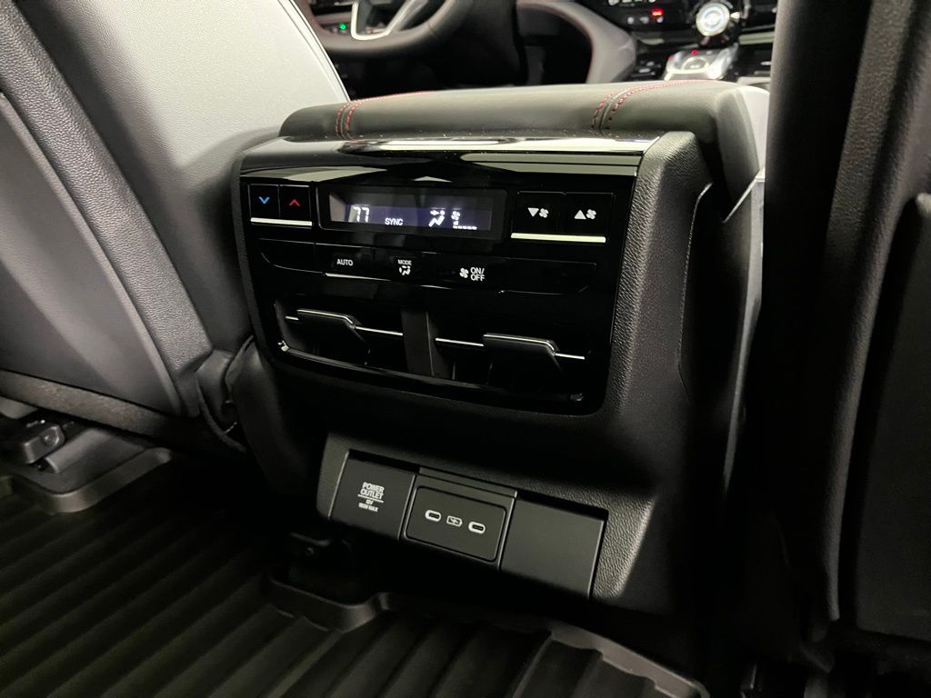 Thumbnail: 2026 Acura MDX - 18