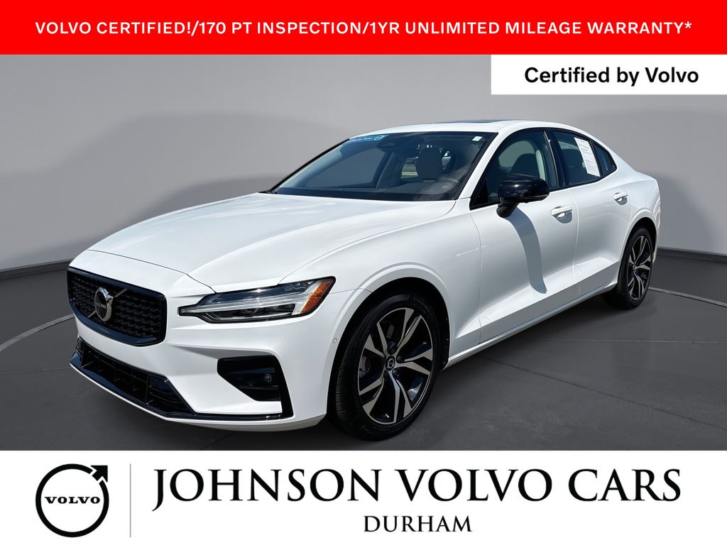 Crystal White Pearl 2025 Volvo S60 Sedan Front-Wheel Drive Automatic