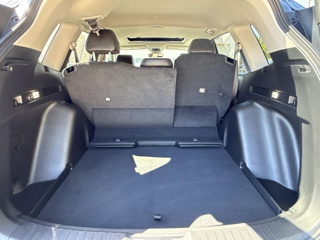 2025 Honda CR-V EX-L - Photo 17