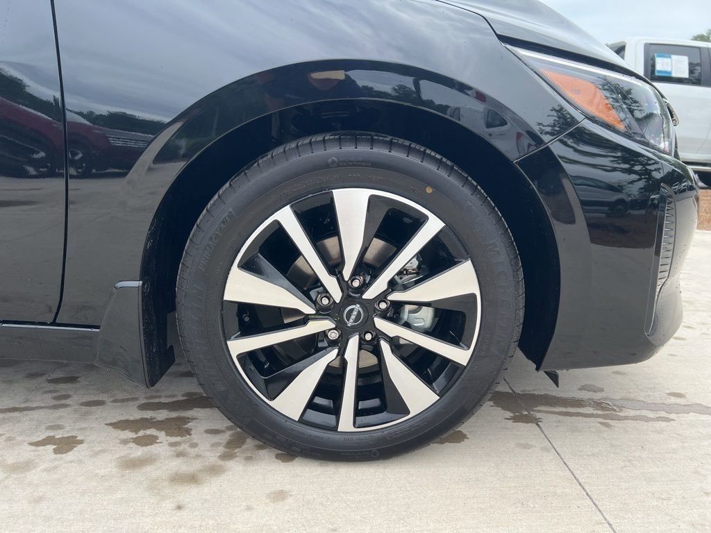 2025 Super Black Nissan Sentra SV FWD Sedan