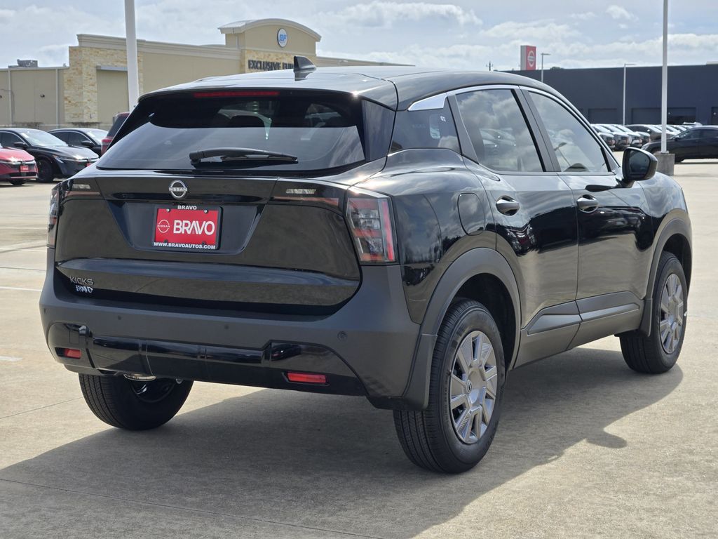 2026 Nissan Kicks S - 2