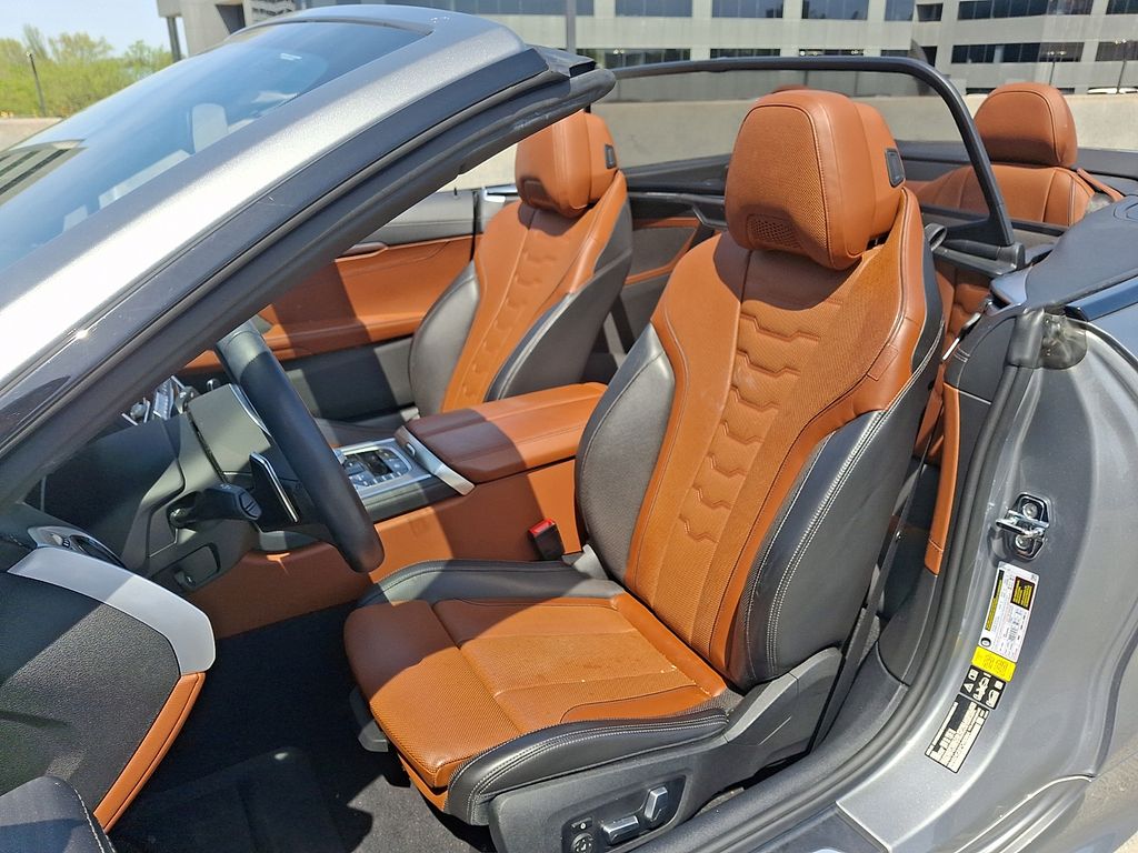 Thumbnail: 2023 BMW 8 Series - 5