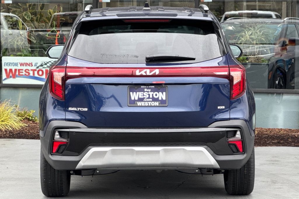 new 2026 Kia Seltos car, priced at $30,385