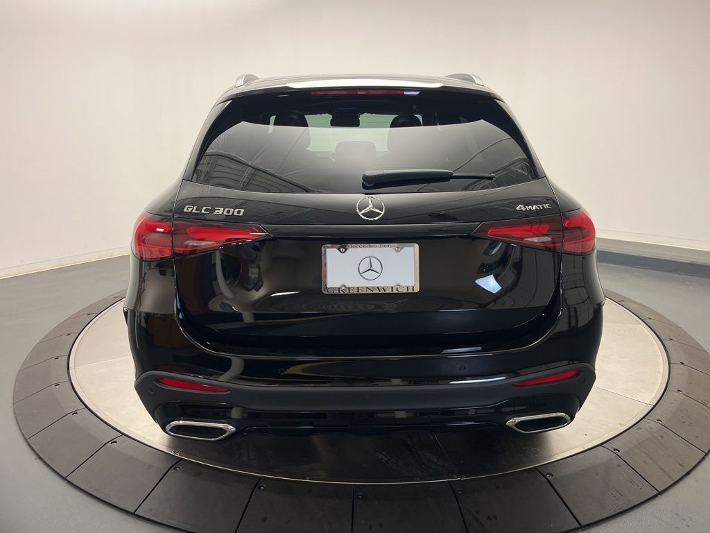 Thumbnail: 2026 Mercedes-Benz GLC - 6