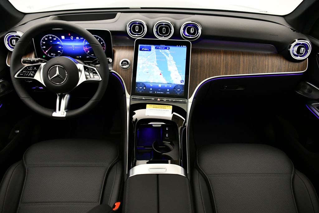 2025 Mercedes-Benz GLC 300 21