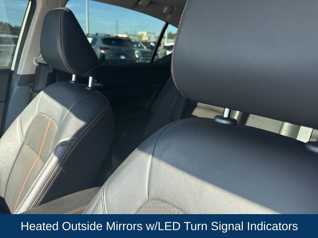 2022 Nissan Altima SR FWD