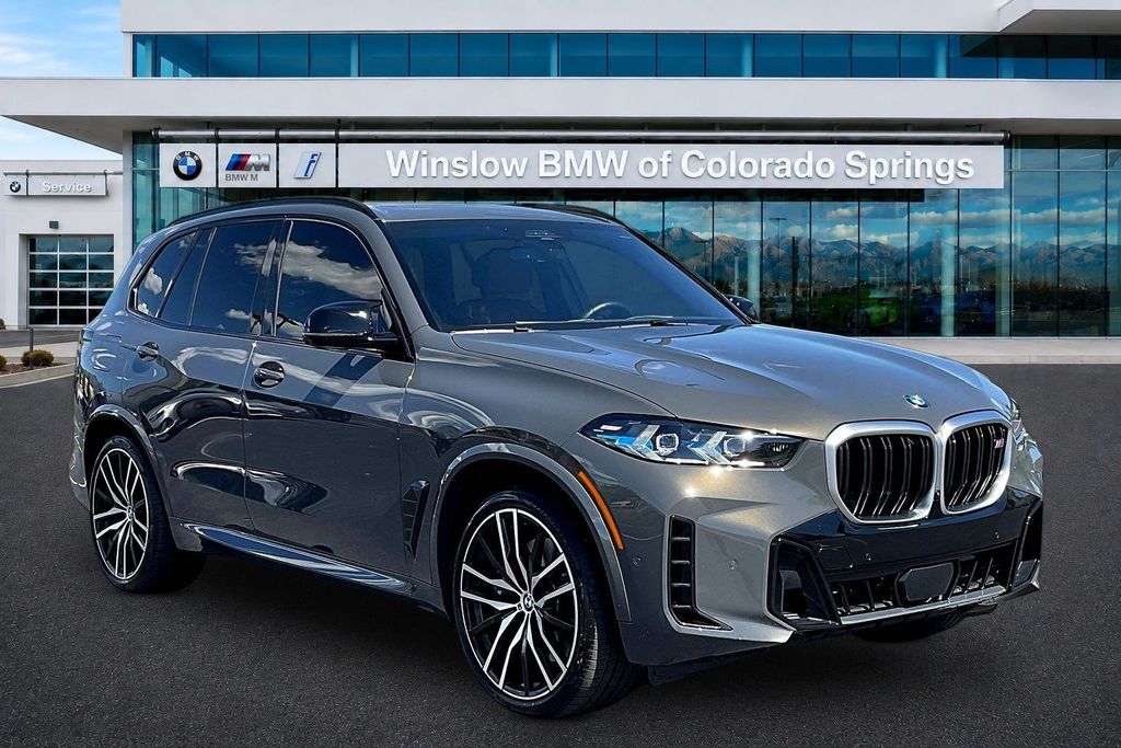 2025 BMW X5 M60i