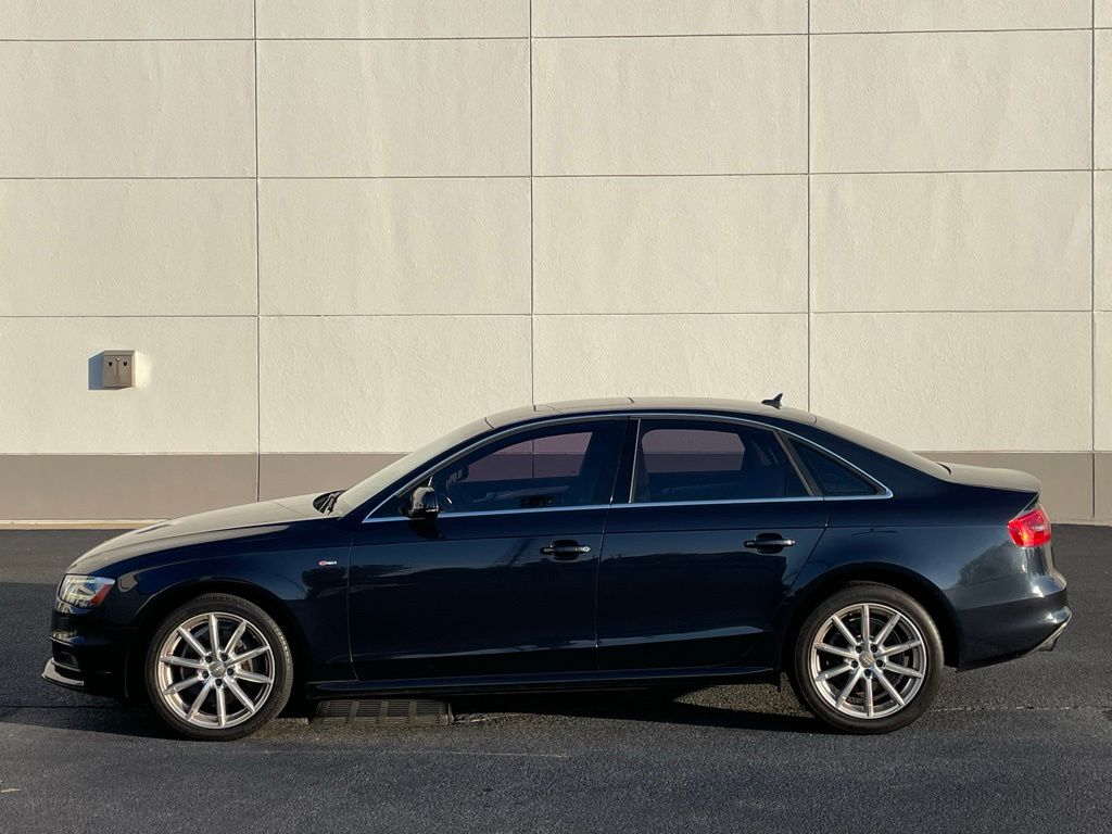 Thumbnail: 2015 Audi A4 - 2