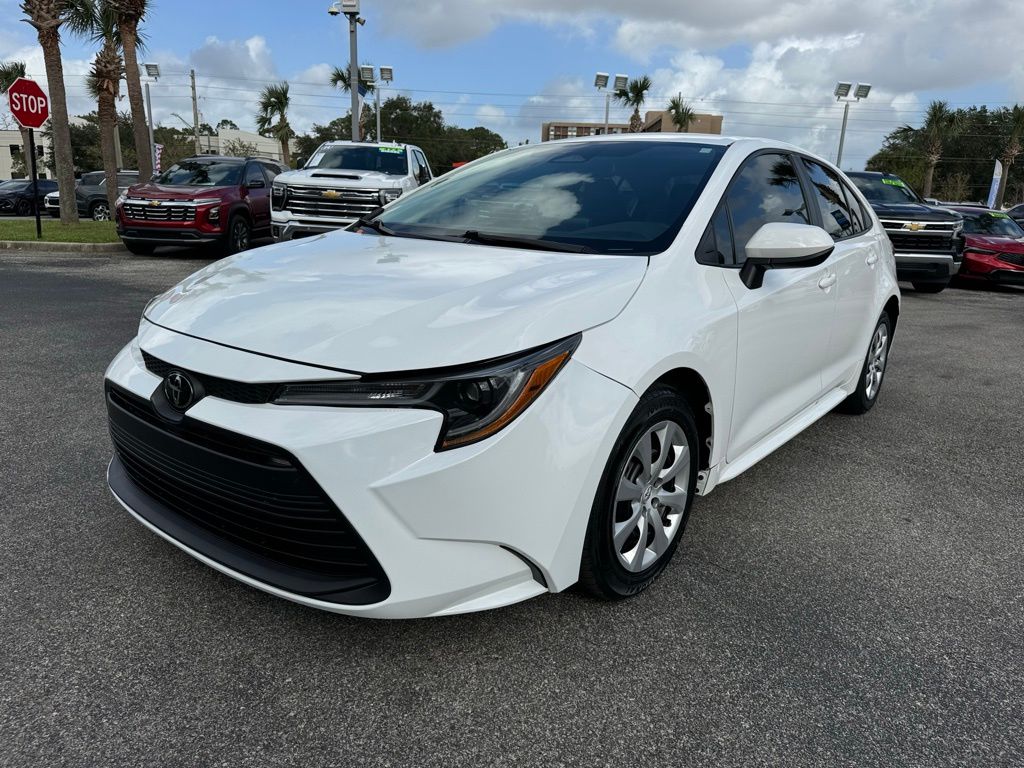 2023 Toyota Corolla LE 4