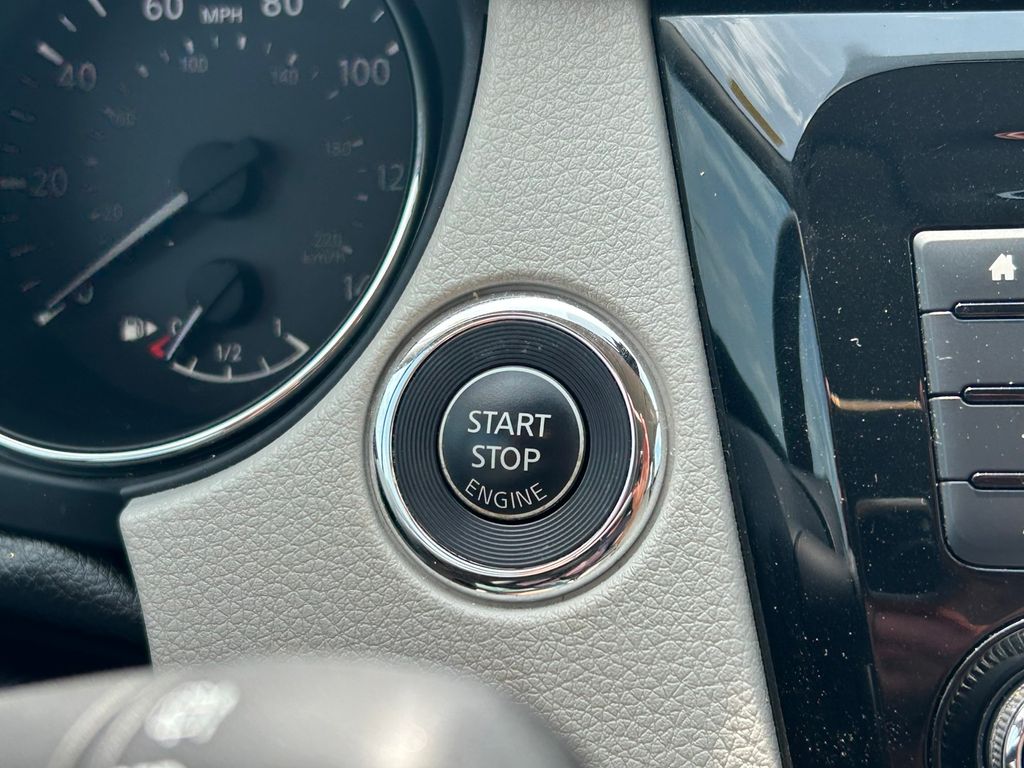 Used 2020 Nissan Rogue Sport SUV