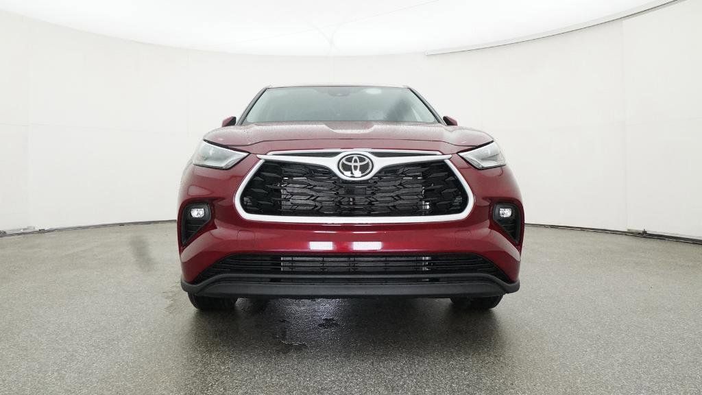 Thumbnail: 2025 Toyota Highlander - 16