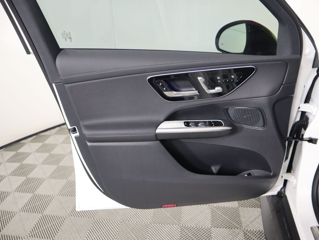 Thumbnail: 2026 Mercedes-Benz GLC - 25