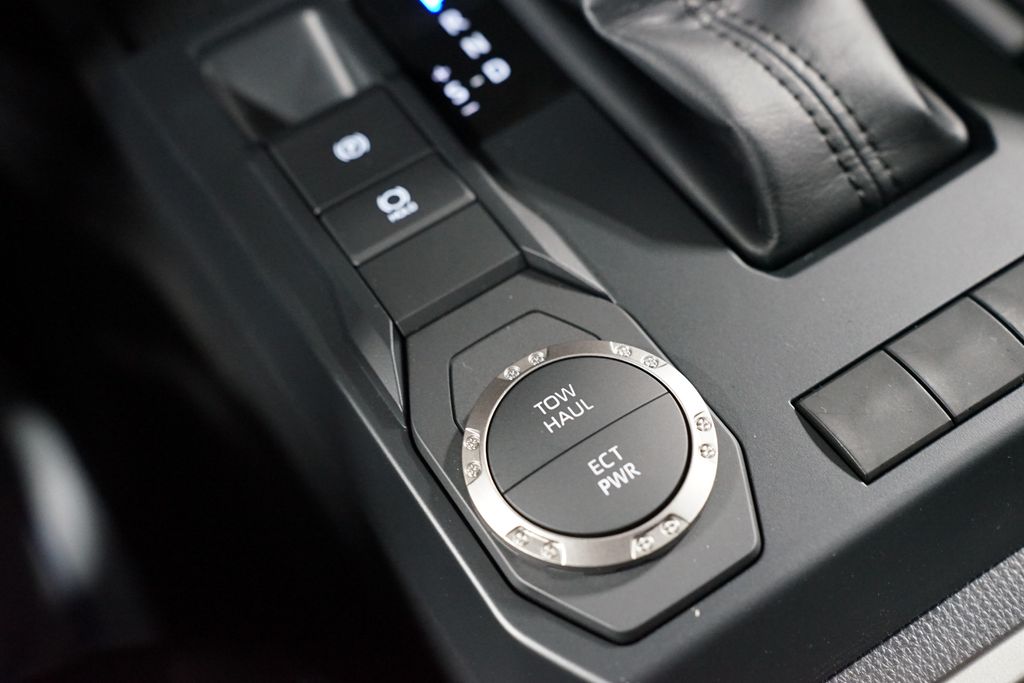 Thumbnail: 2025 Toyota Tacoma - 24