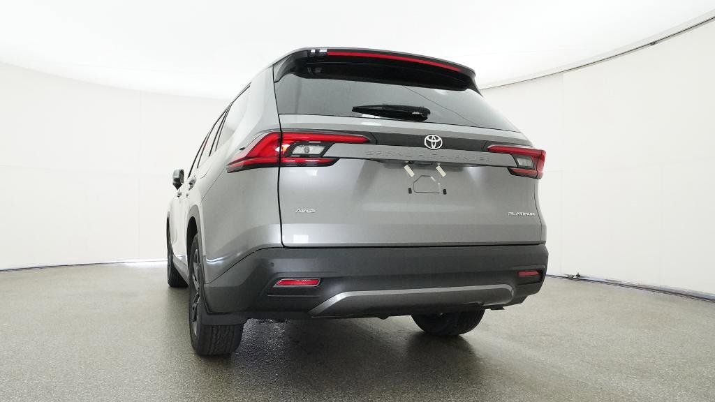Thumbnail: 2025 Toyota Grand Highlander - 13