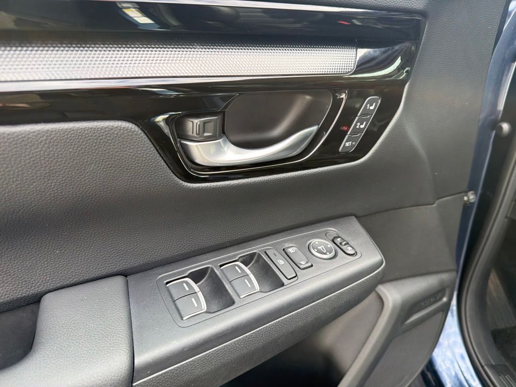 Thumbnail: 2023 Honda CR-V - 27