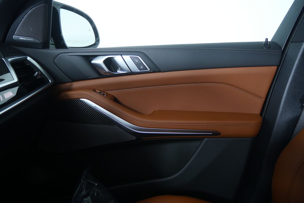 Thumbnail: 2026 BMW X5 - 23