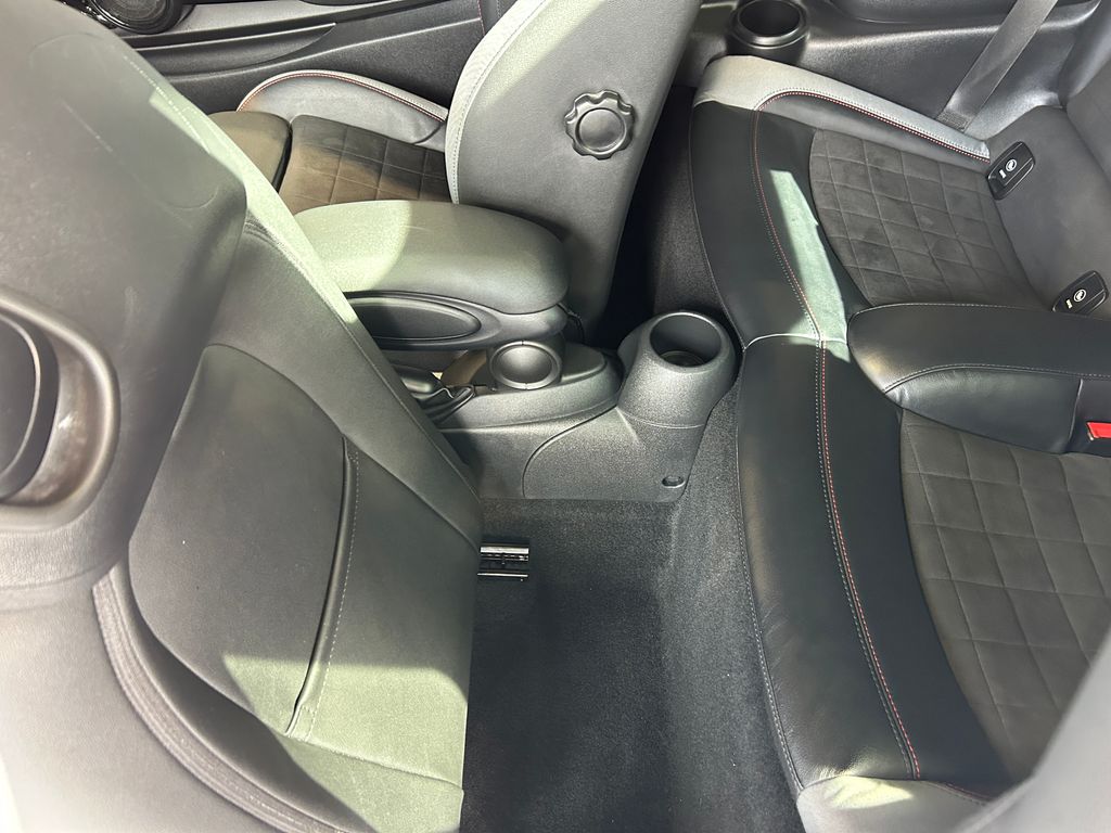 Thumbnail: 2024 MINI Cooper - 31