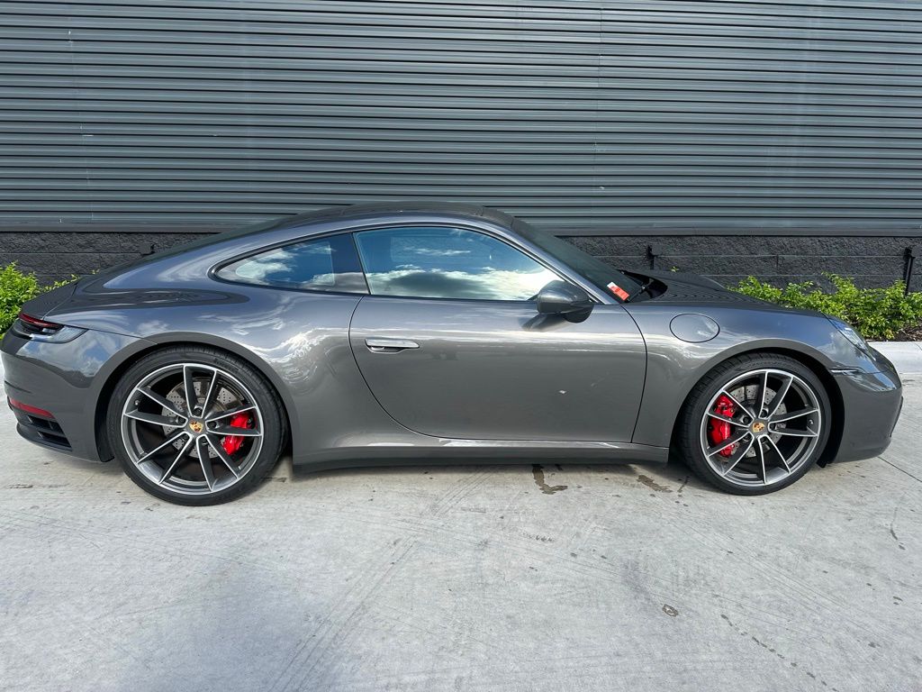 2024 Porsche 911 Carrera S 6