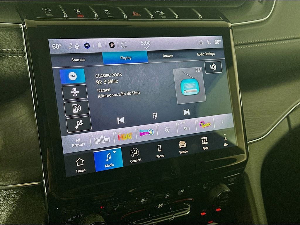 New 2025 Gray Jeep Overland image 13