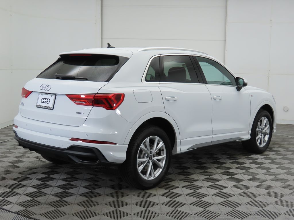 2024 Audi Q3  6