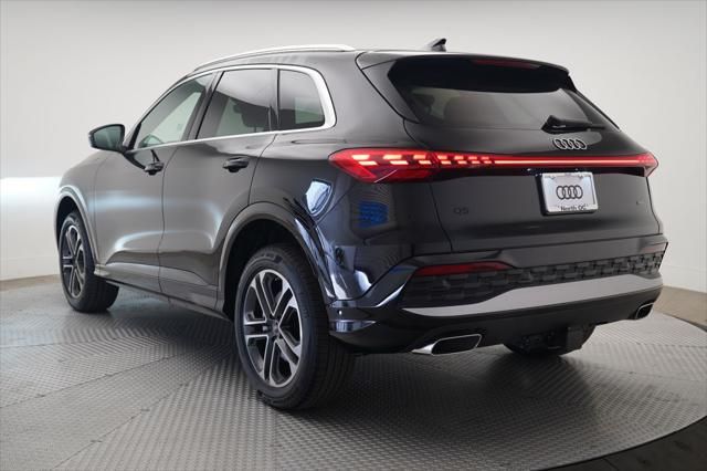 Thumbnail: 2025 Audi Q5 - 3