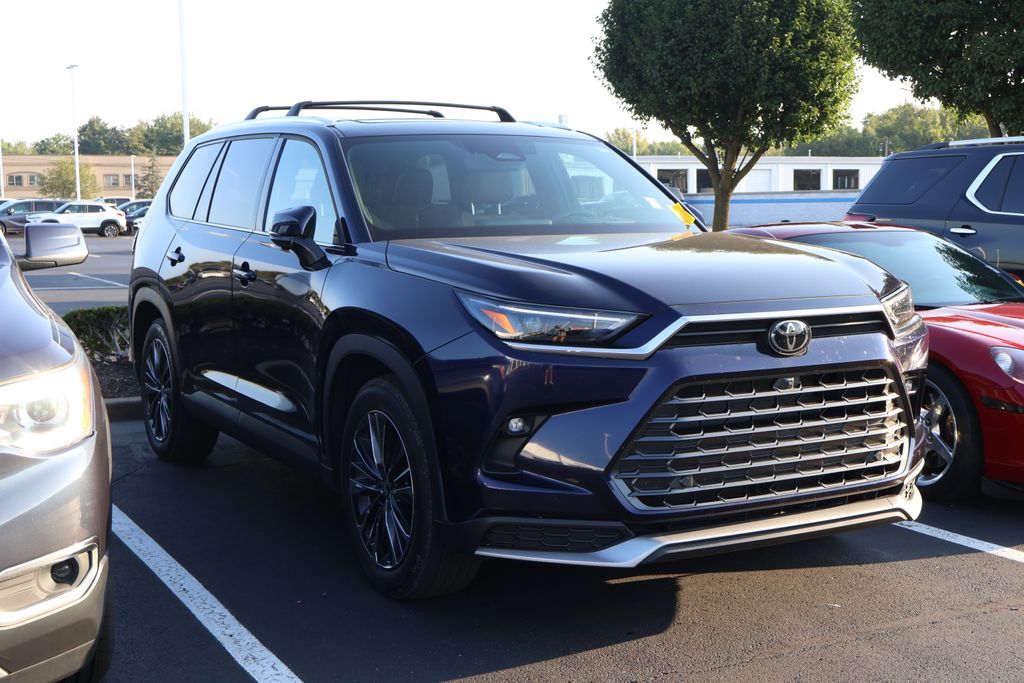 Thumbnail: 2025 Toyota Grand Highlander - 3