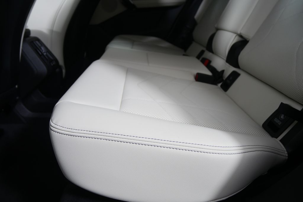 Thumbnail: 2026 BMW X1 - 14