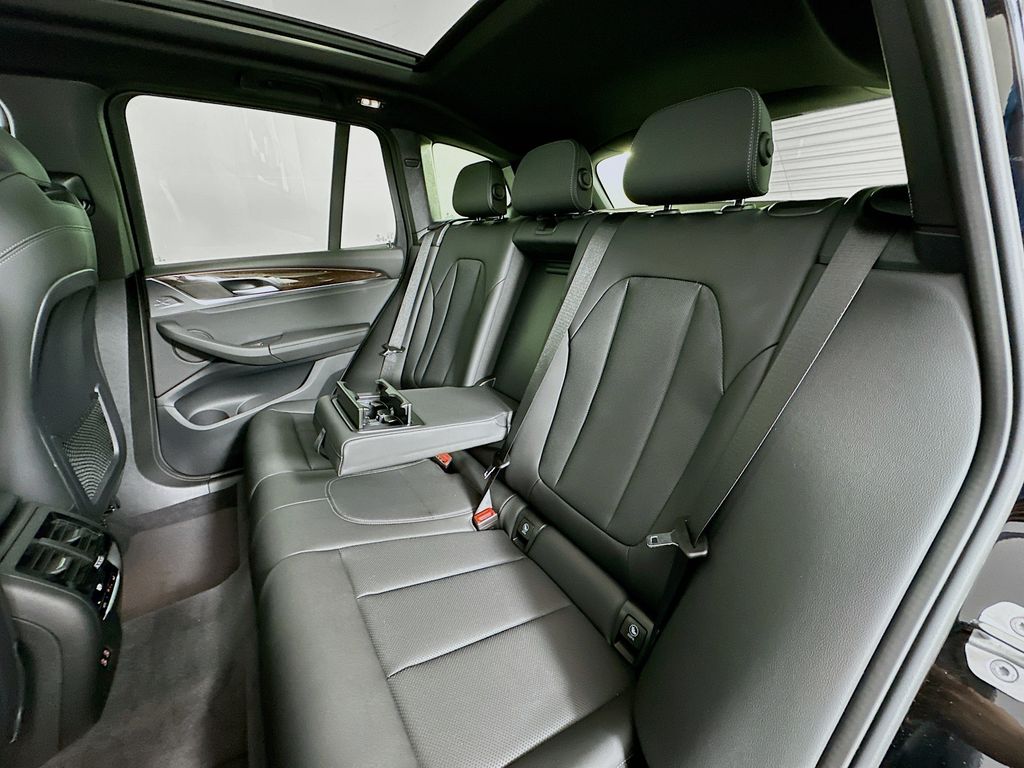 Thumbnail: 2024 BMW X3 - 17