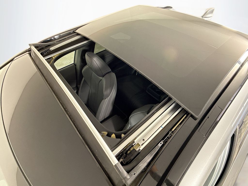 Thumbnail: 2024 Lexus RX - 23