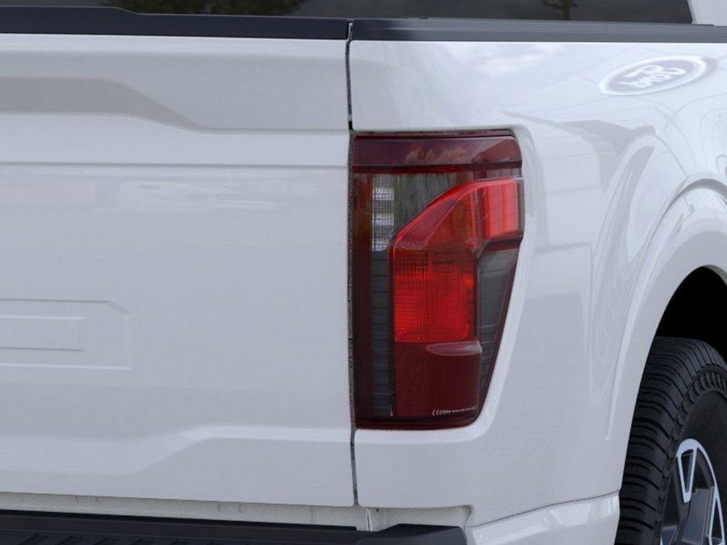 2025 Ford F-150 STX - Photo 21