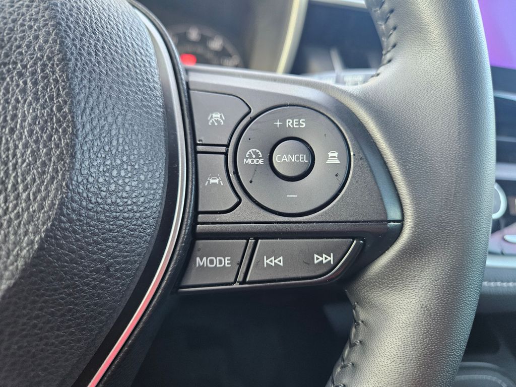 Thumbnail: 2023 Toyota Corolla - 18