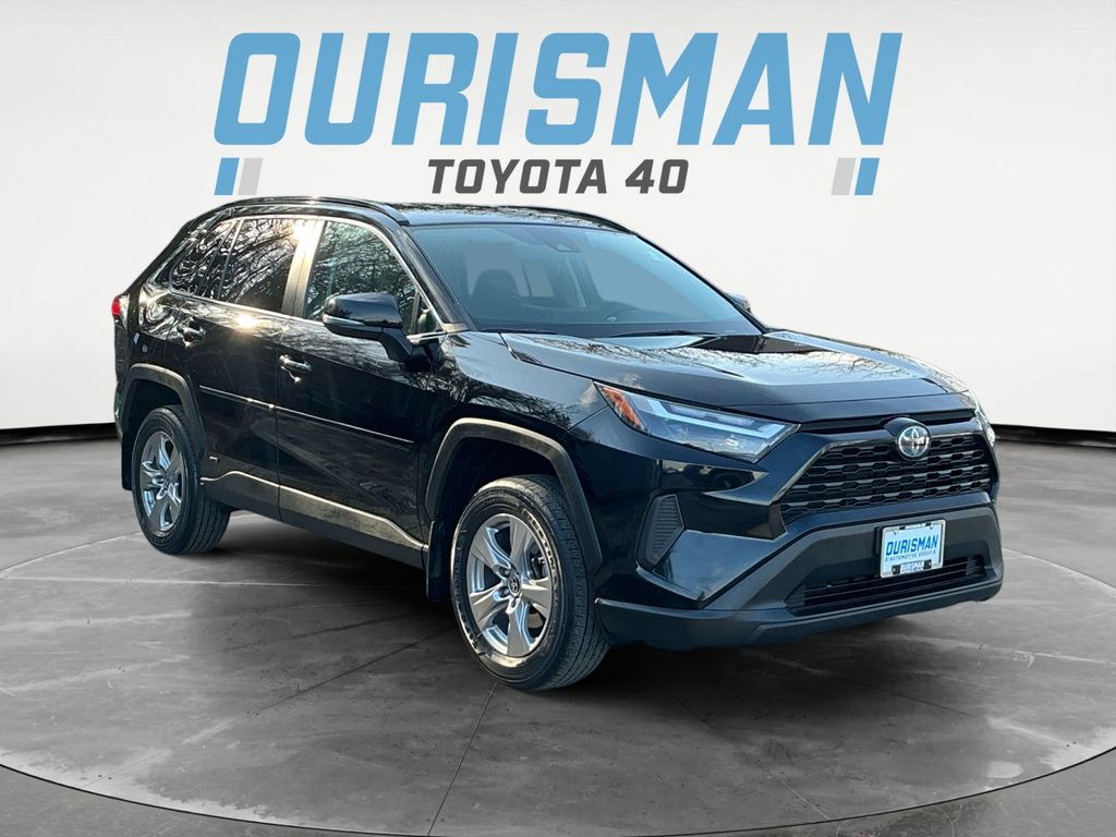 2023 Toyota RAV4 Hybrid LE AWD