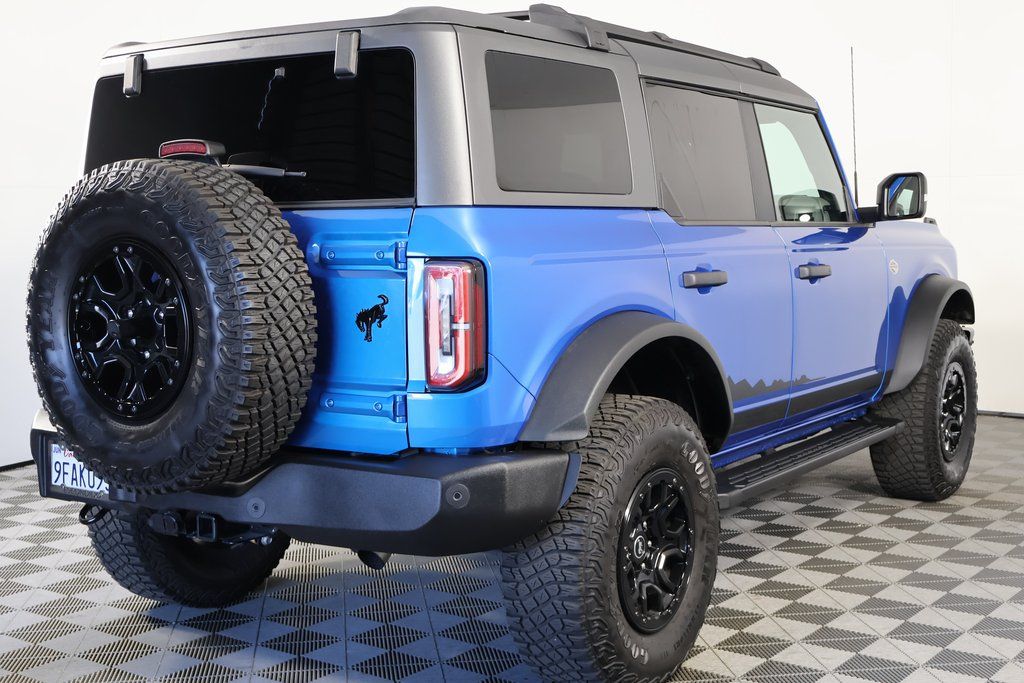 Thumbnail: 2022 Ford Bronco - 4