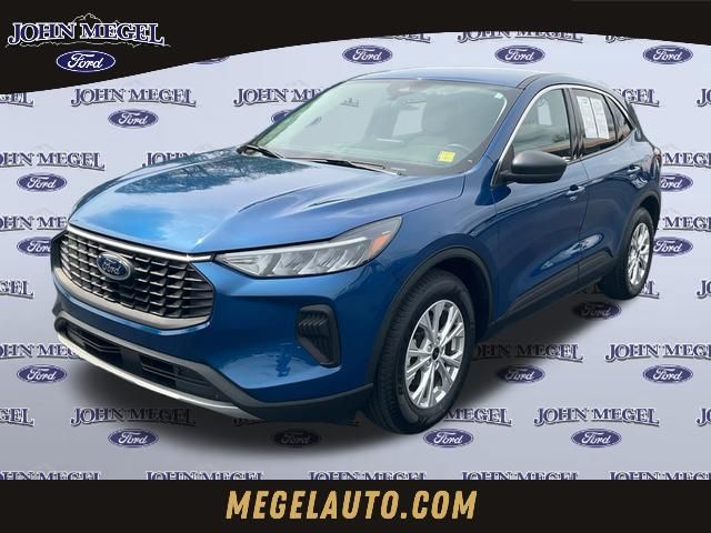 Atlas Blue Metallic 2023 Ford Escape Active FWD SUV / Crossover Front-Wheel Drive 8-Speed Automatic