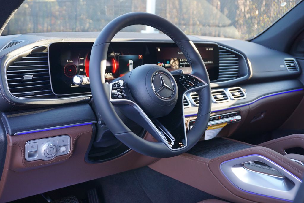 Thumbnail: 2026 Mercedes-Benz GLE - 10