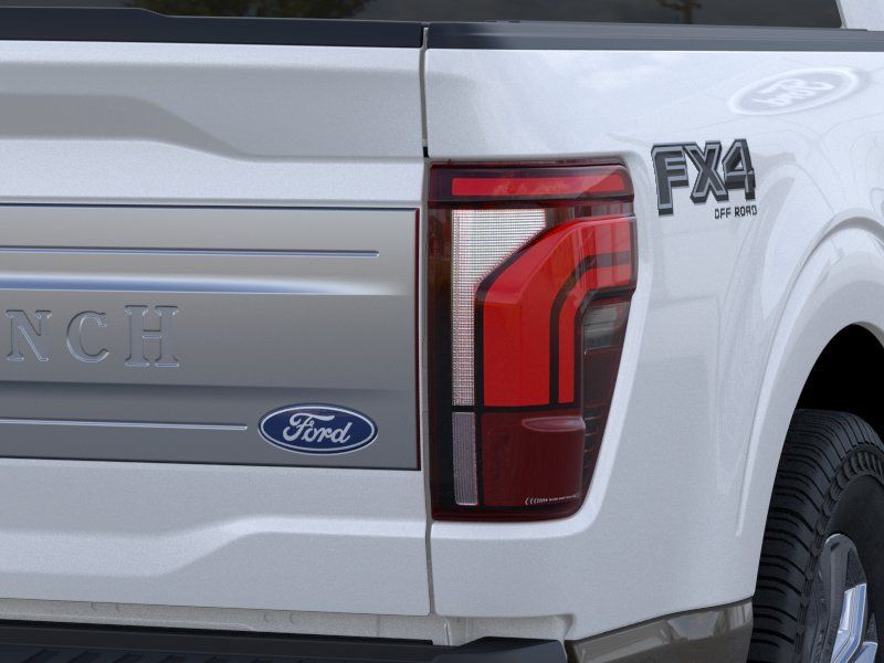 New 2026 Star White Metallic Tri-Coat Ford King Ranch® image 20