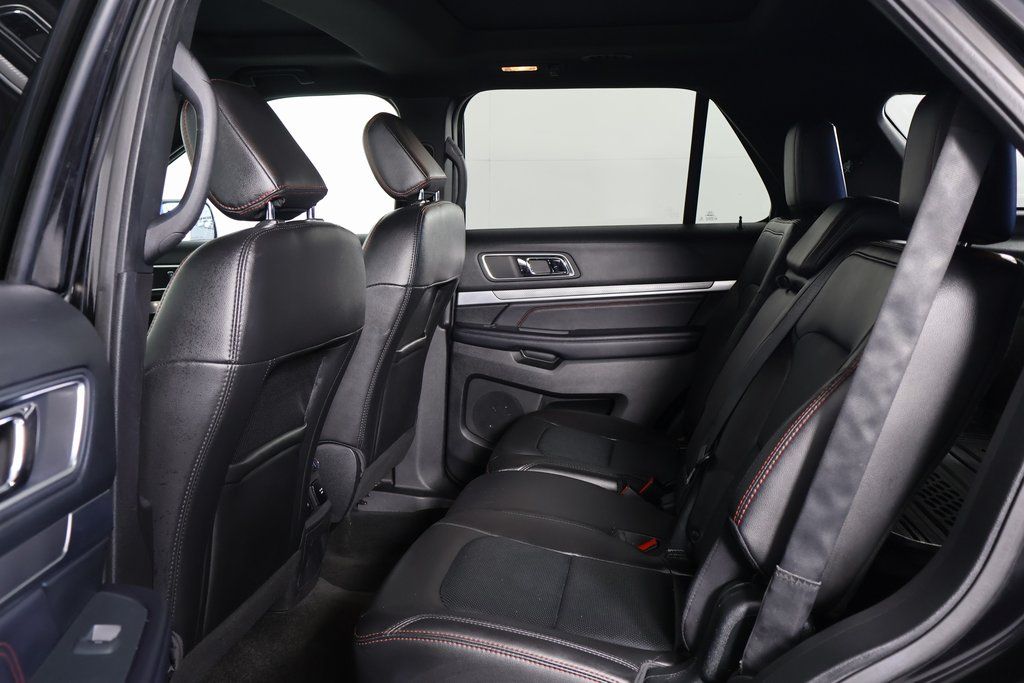 Thumbnail: 2018 Ford Explorer - 11