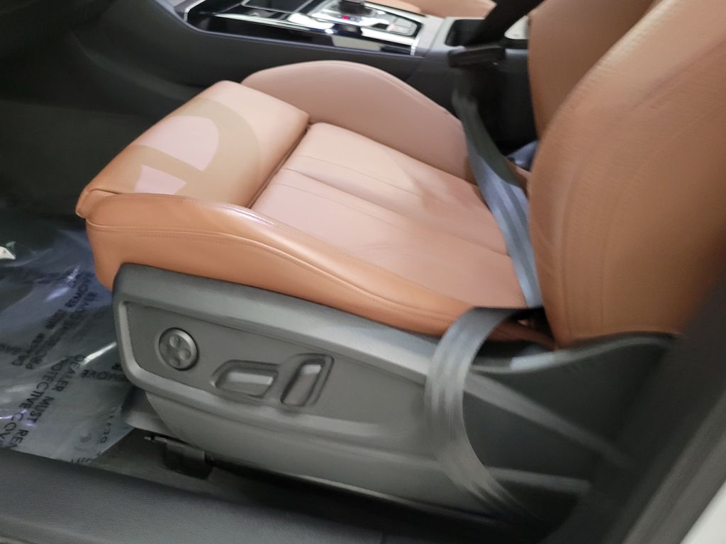 Thumbnail: 2022 Audi Q5 - 26