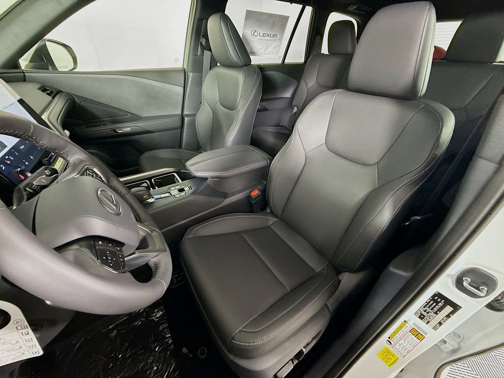 Thumbnail: 2026 Lexus TX - 16