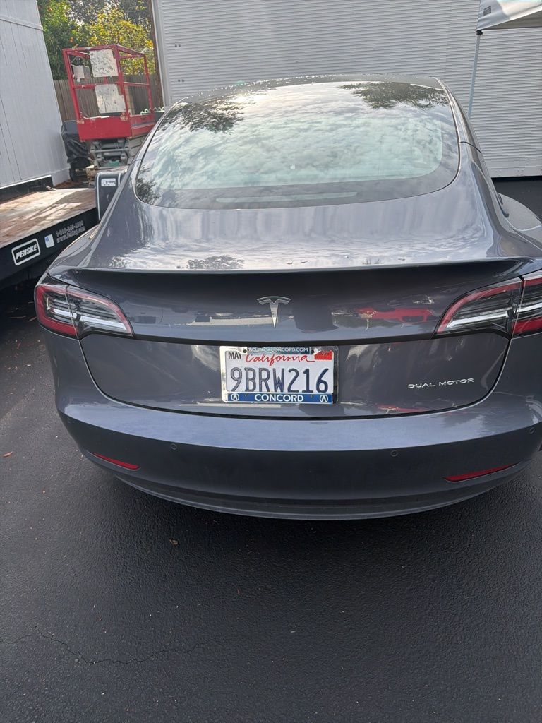 Thumbnail: 2022 Tesla Model 3 - 4
