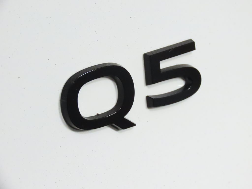 Thumbnail: 2025 Audi Q5 - 9