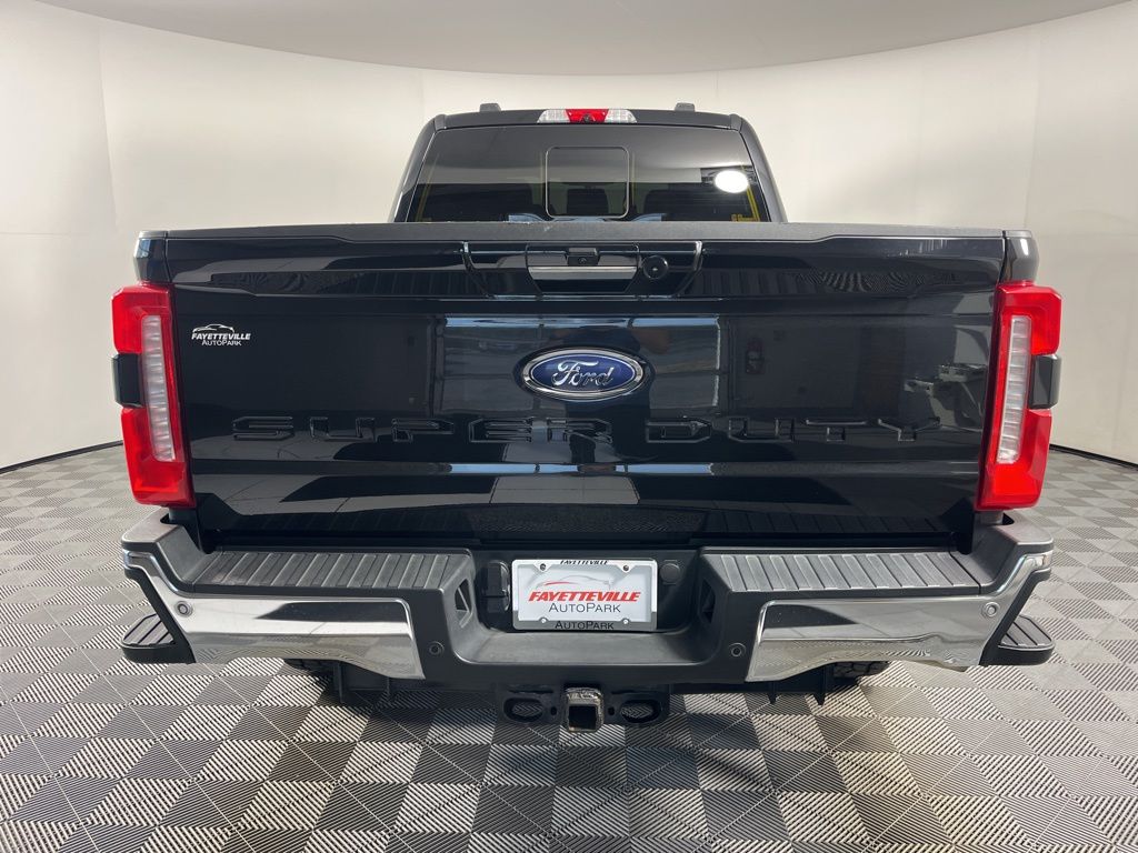 Thumbnail: 2023 Ford Econoline - 8