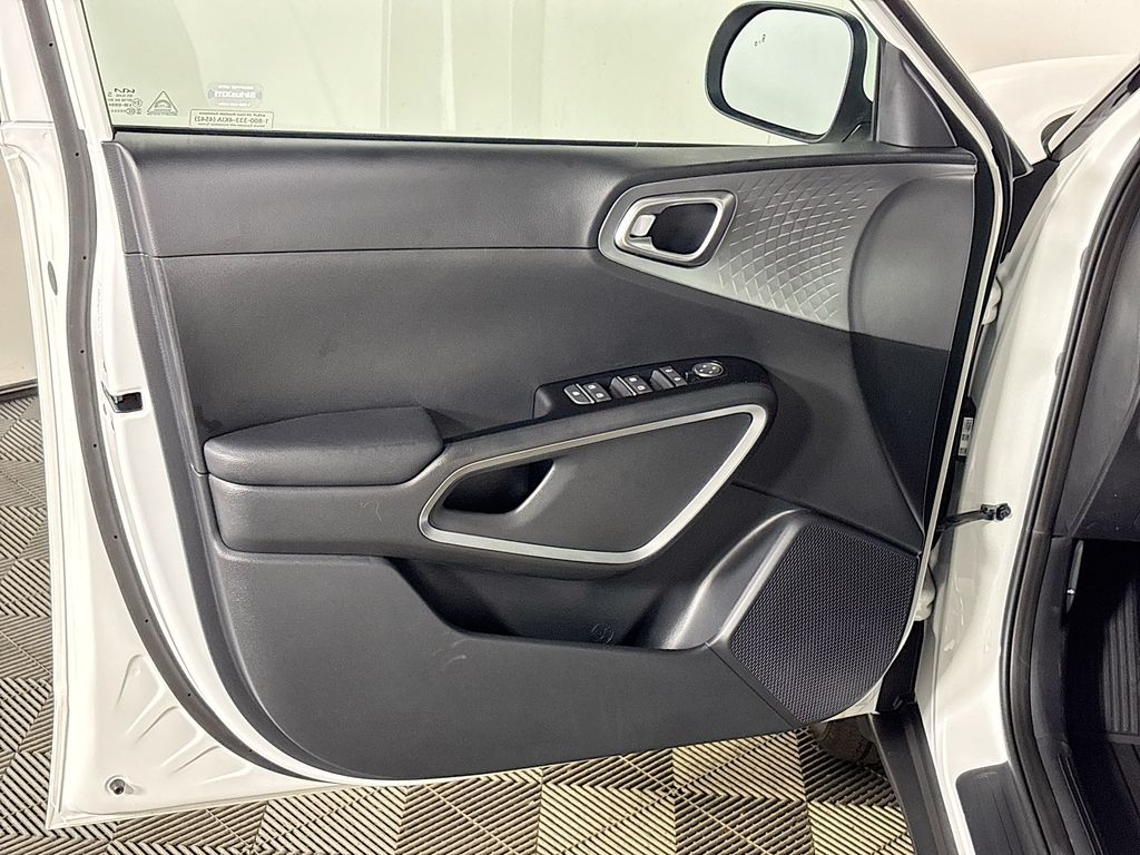 2025 Kia Soul S