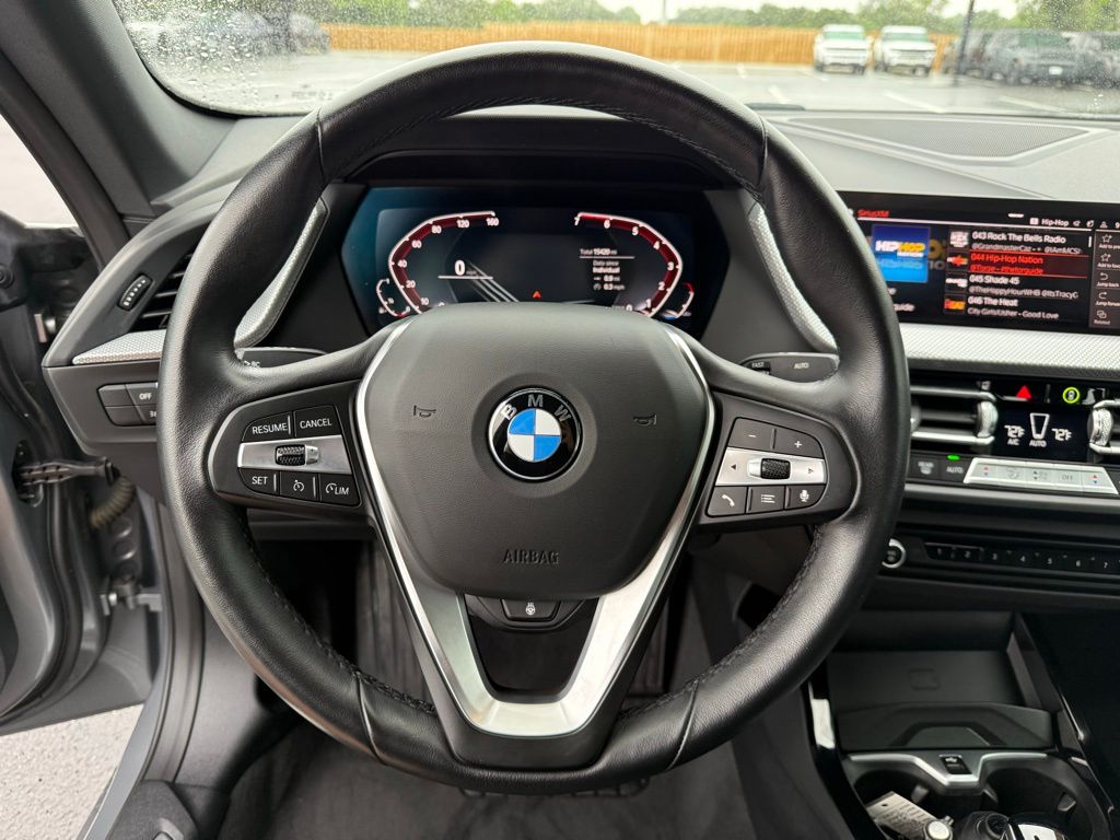 Thumbnail: 2024 BMW 2 Series - 16
