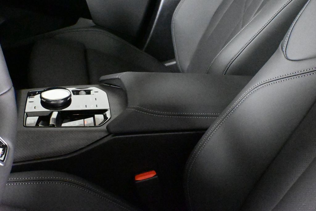 Thumbnail: 2026 BMW X3 - 25