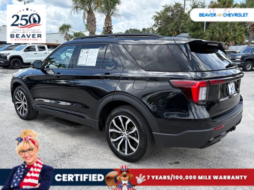 Used 2025 Ford Explorer SUV