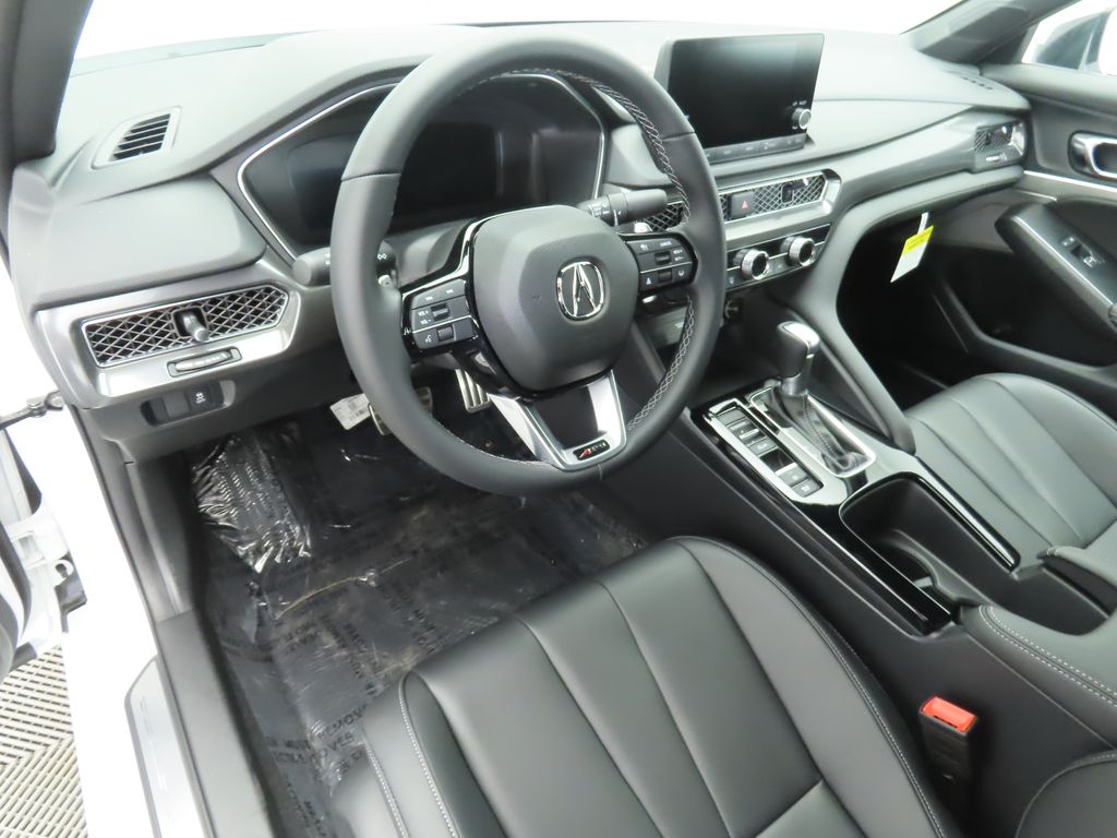 Thumbnail: 2025 Acura Integra - 10